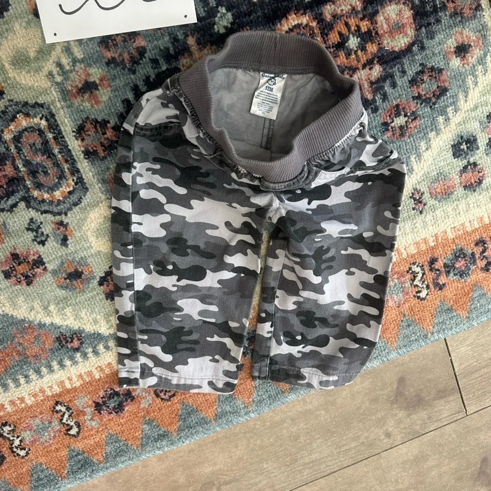 Y2K Garanimals Gray Camouflage Pants Like New Size 12 Months Baby Boy